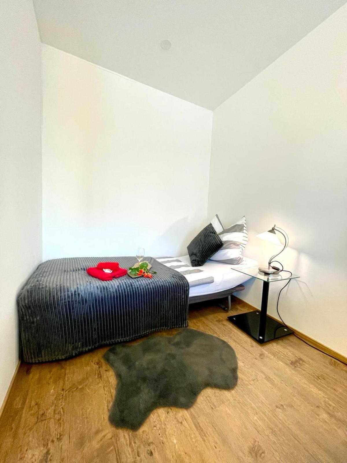 Apartment Neubauwohnung In - Sehr Zentral Mit Gratis Parkplatz *