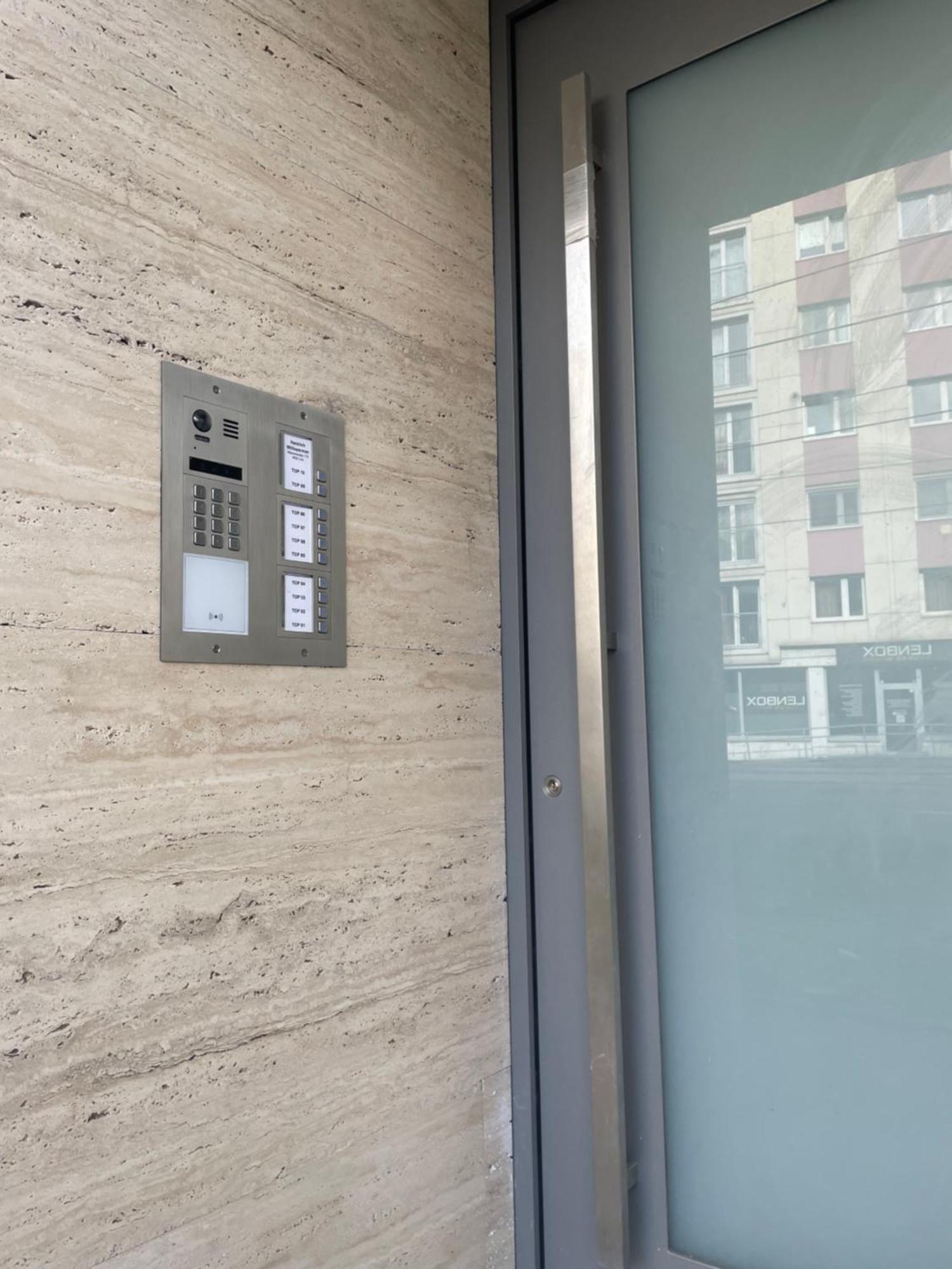 Neubauwohnung In - Sehr Zentral Mit Gratis Parkplatz